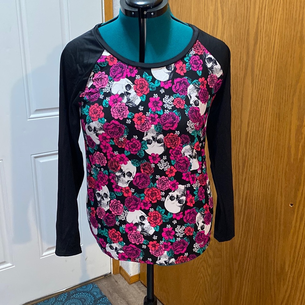 Torrid rash guard 1